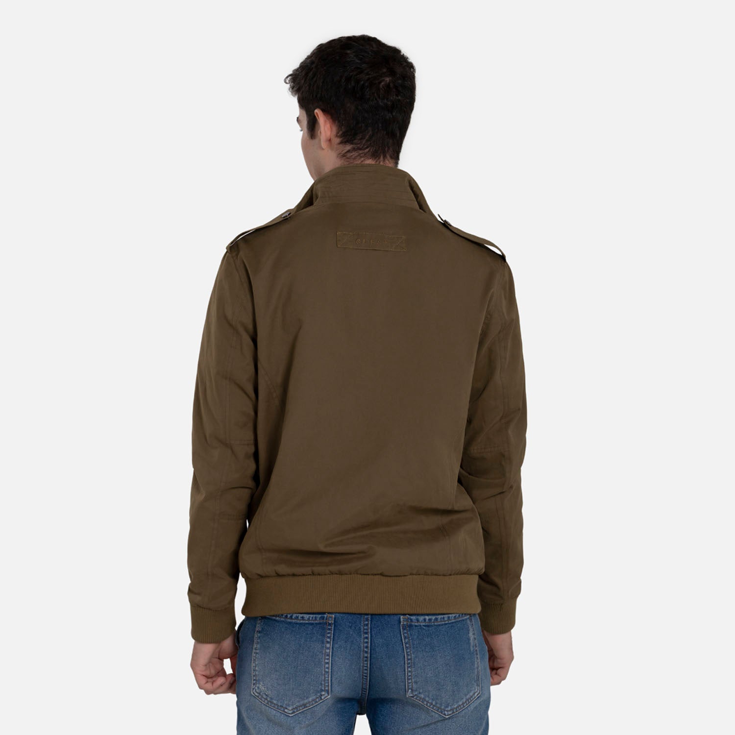 CHAMARRA BOMBER COLOR VERDE MILITAR