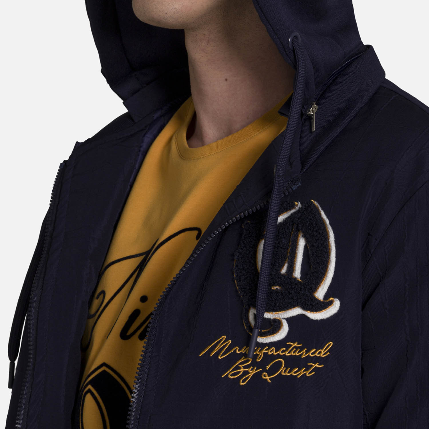 CHAMARRA BOMBER COLOR AZUL OSCURO