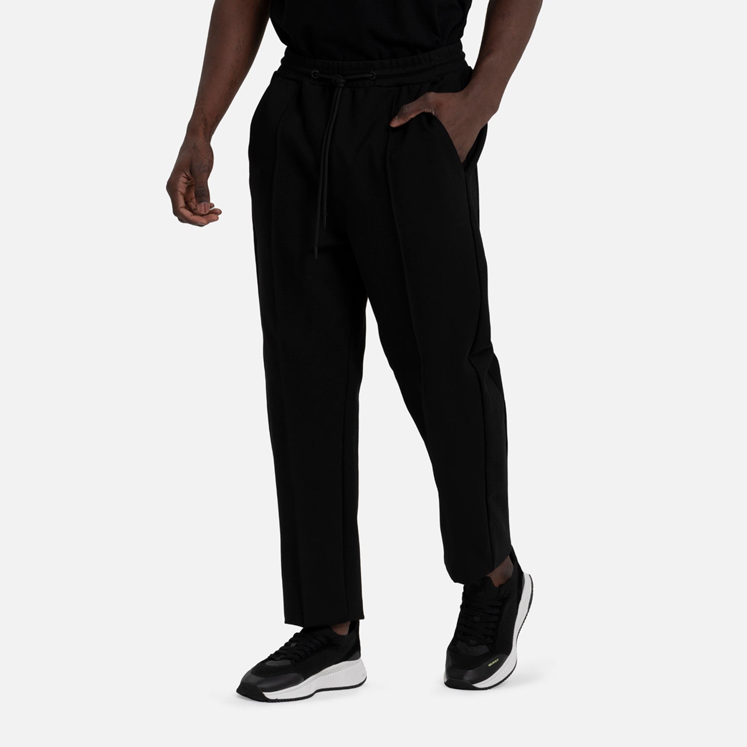 PANTALON TIPO CHINO COLOR NEGRO