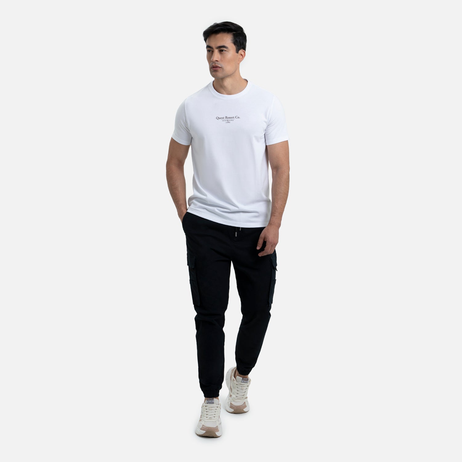 PANTALON JOGGER COLOR AZUL OSCURO