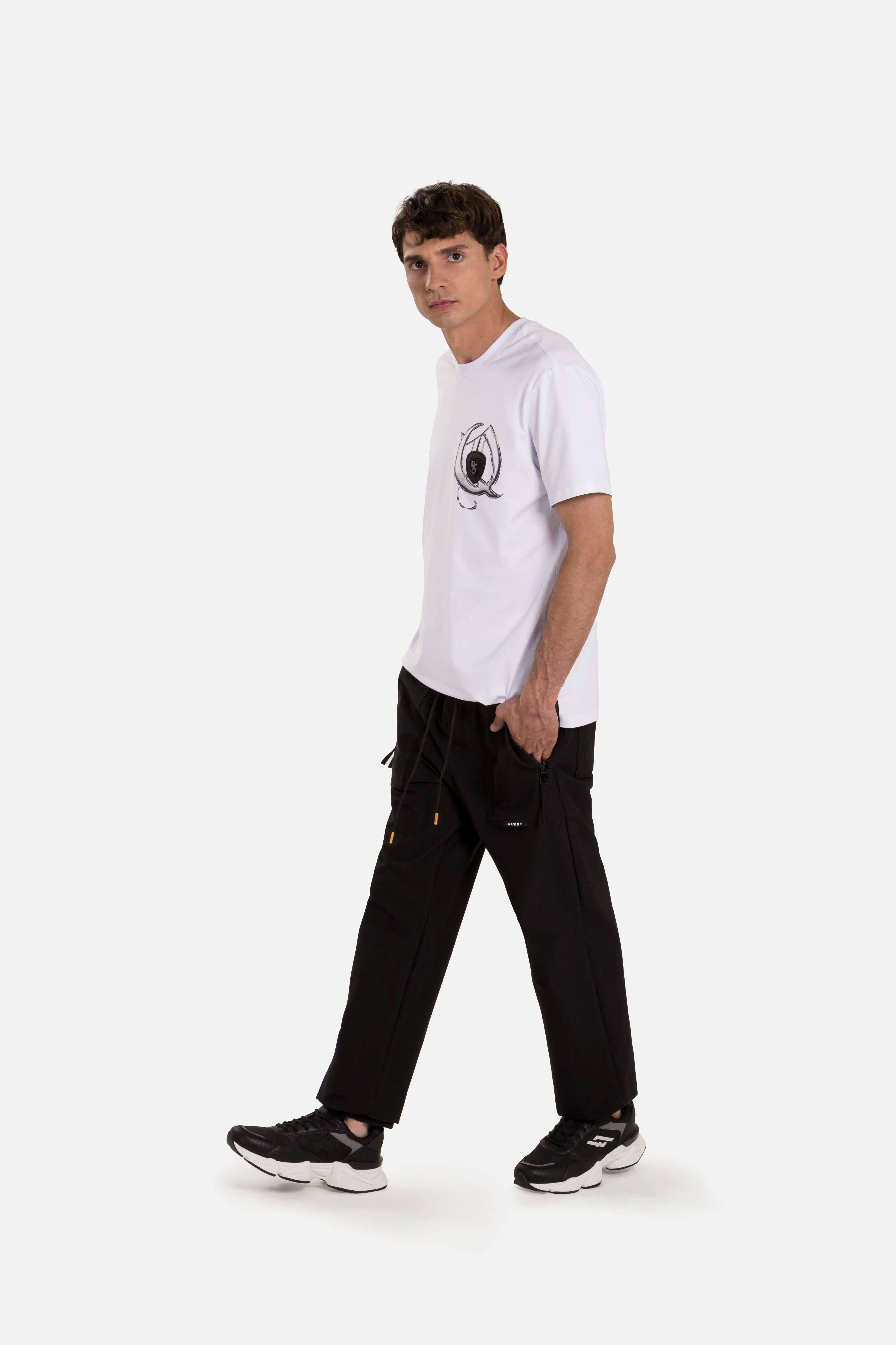 PANTALON JOGGER COLOR NEGRO