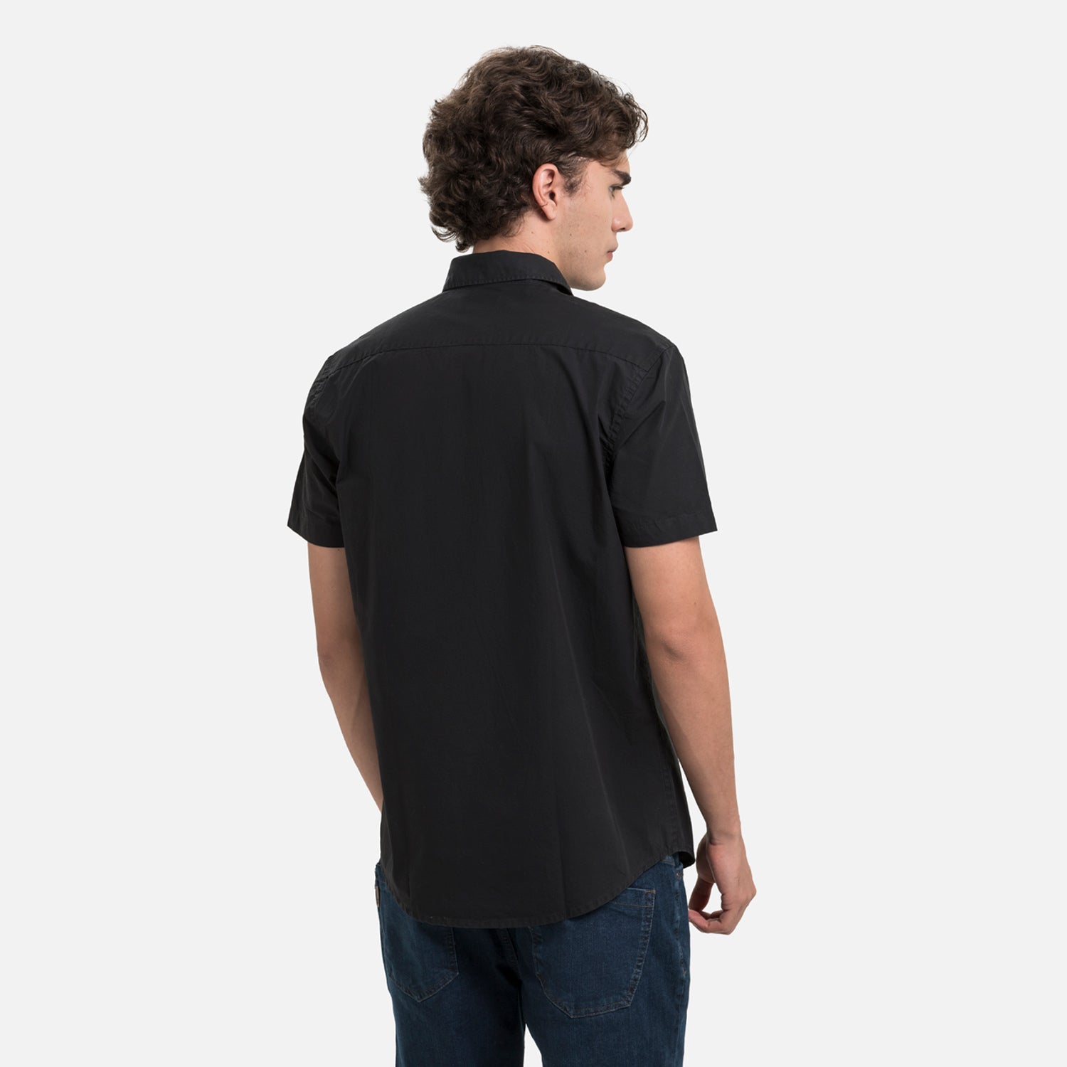 CAMISA MANGA CORTA COLOR NEGRO