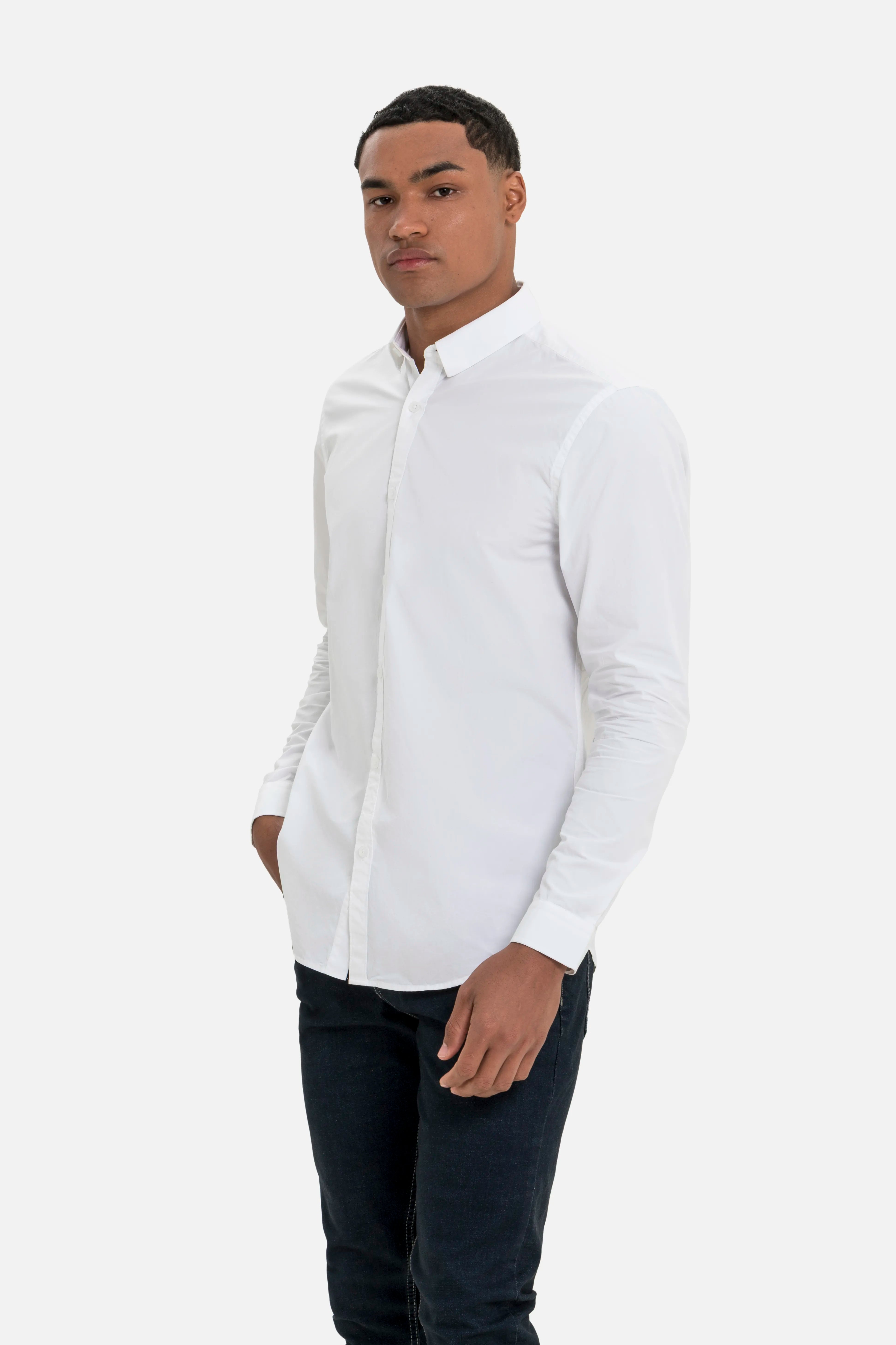 CAMISA MANGA LARGA COLOR BLANCO OPTICO