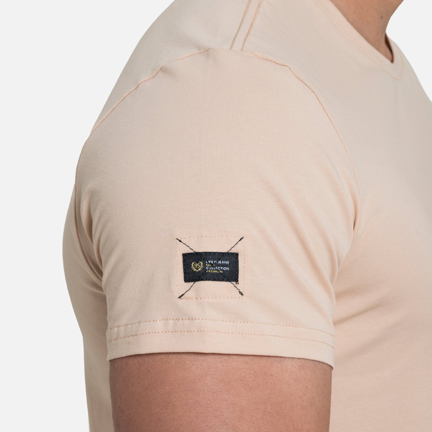 PLAYERA SLIM MANGA CORTA COLOR BEIGE MEDIO