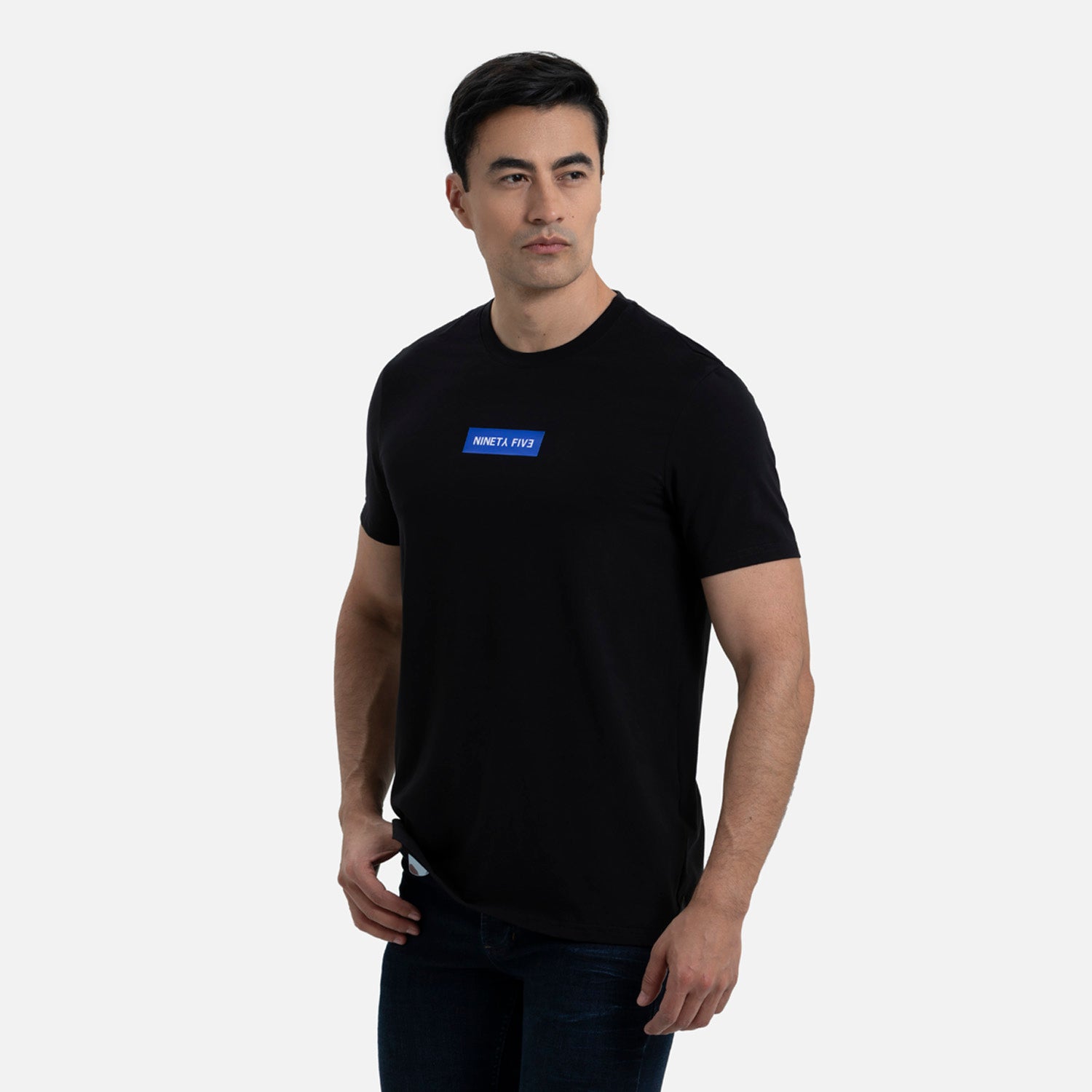 PLAYERA PREMIUM MANGA CORTA COLOR NEGRO