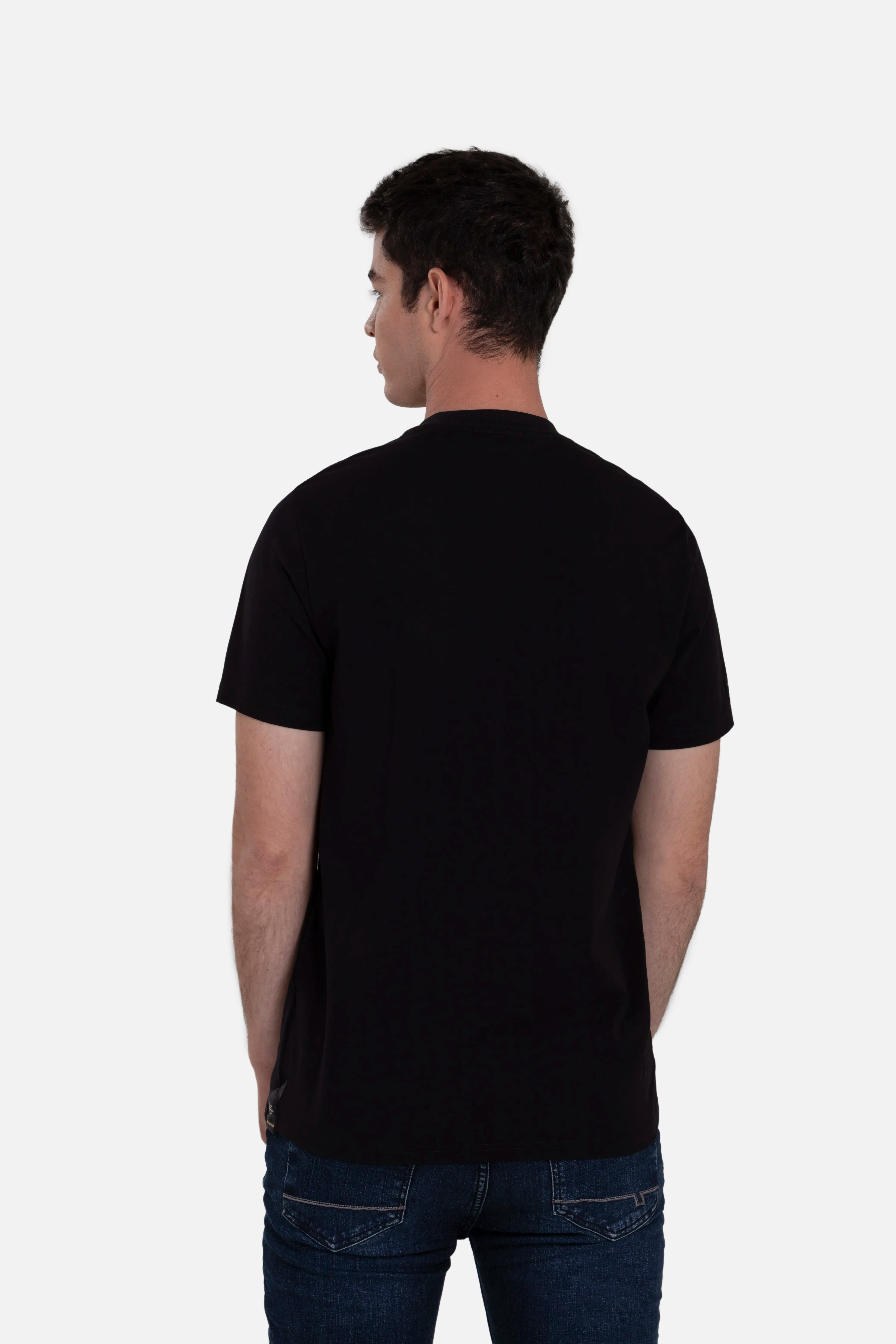 PLAYERA PREMIUM MANGA CORTA COLOR NEGRO