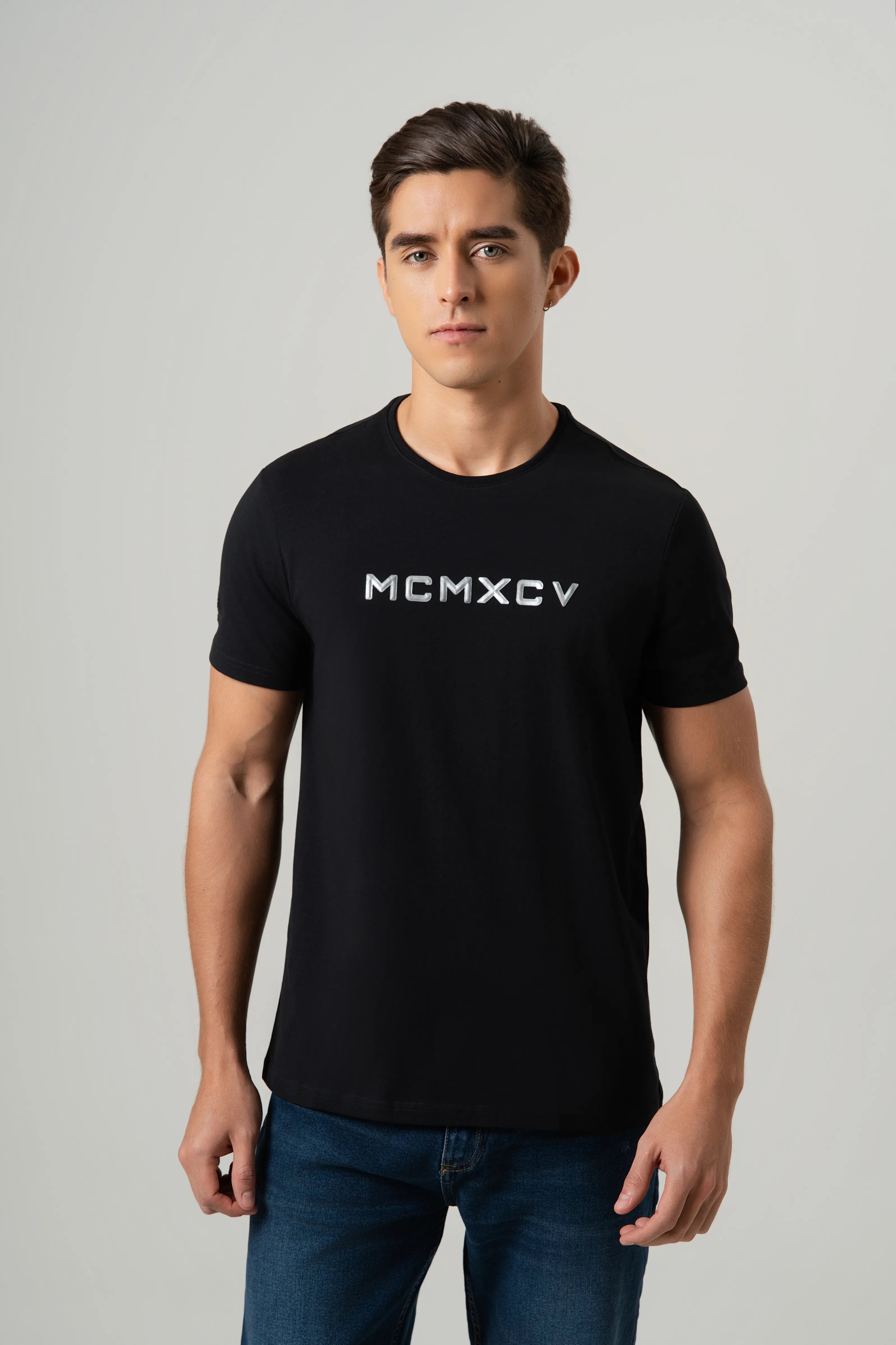 PLAYERA PREMIUM MANGA CORTA COLOR NEGRO