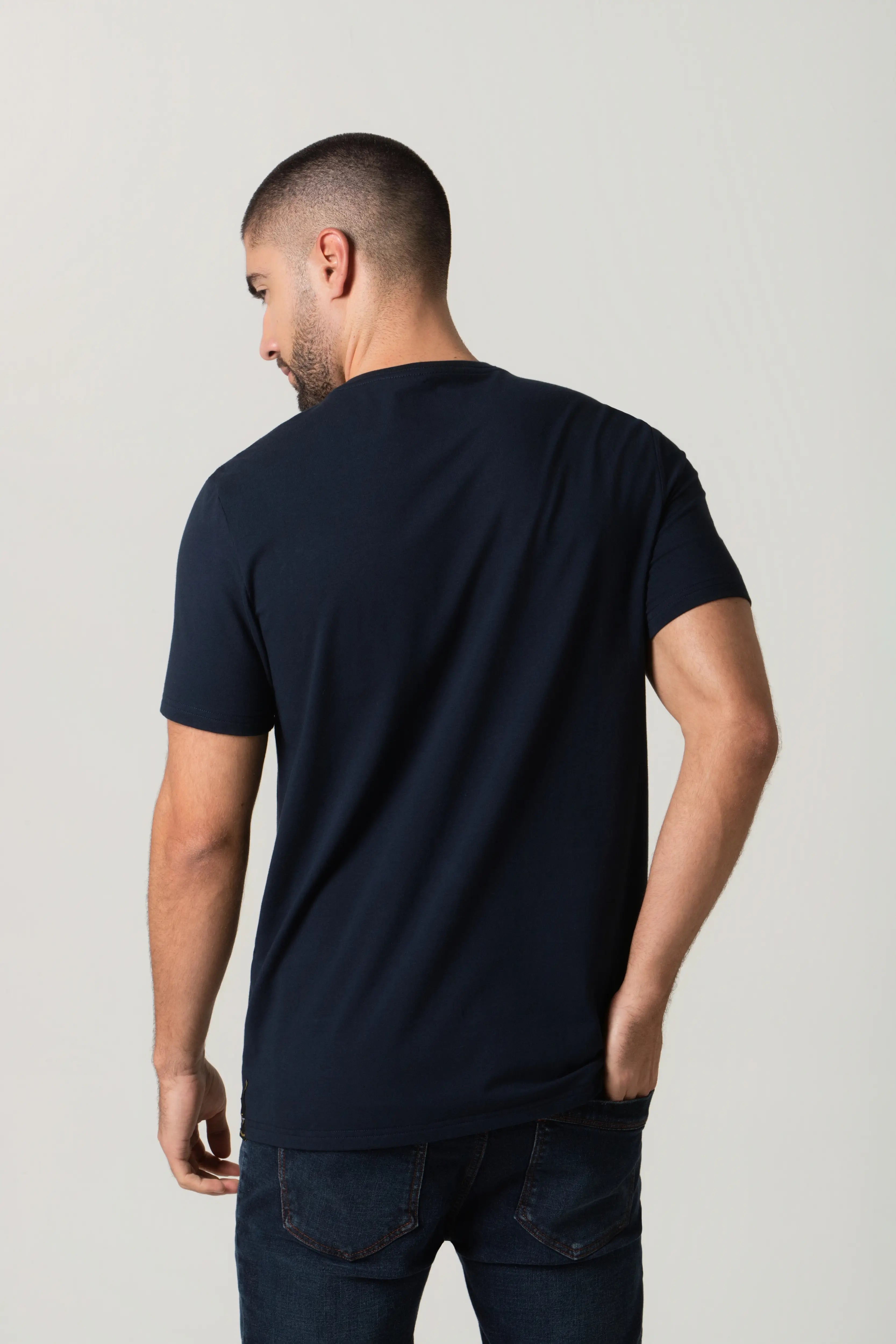 PLAYERA PREMIUM MANGA CORTA COLOR AZUL OSCURO