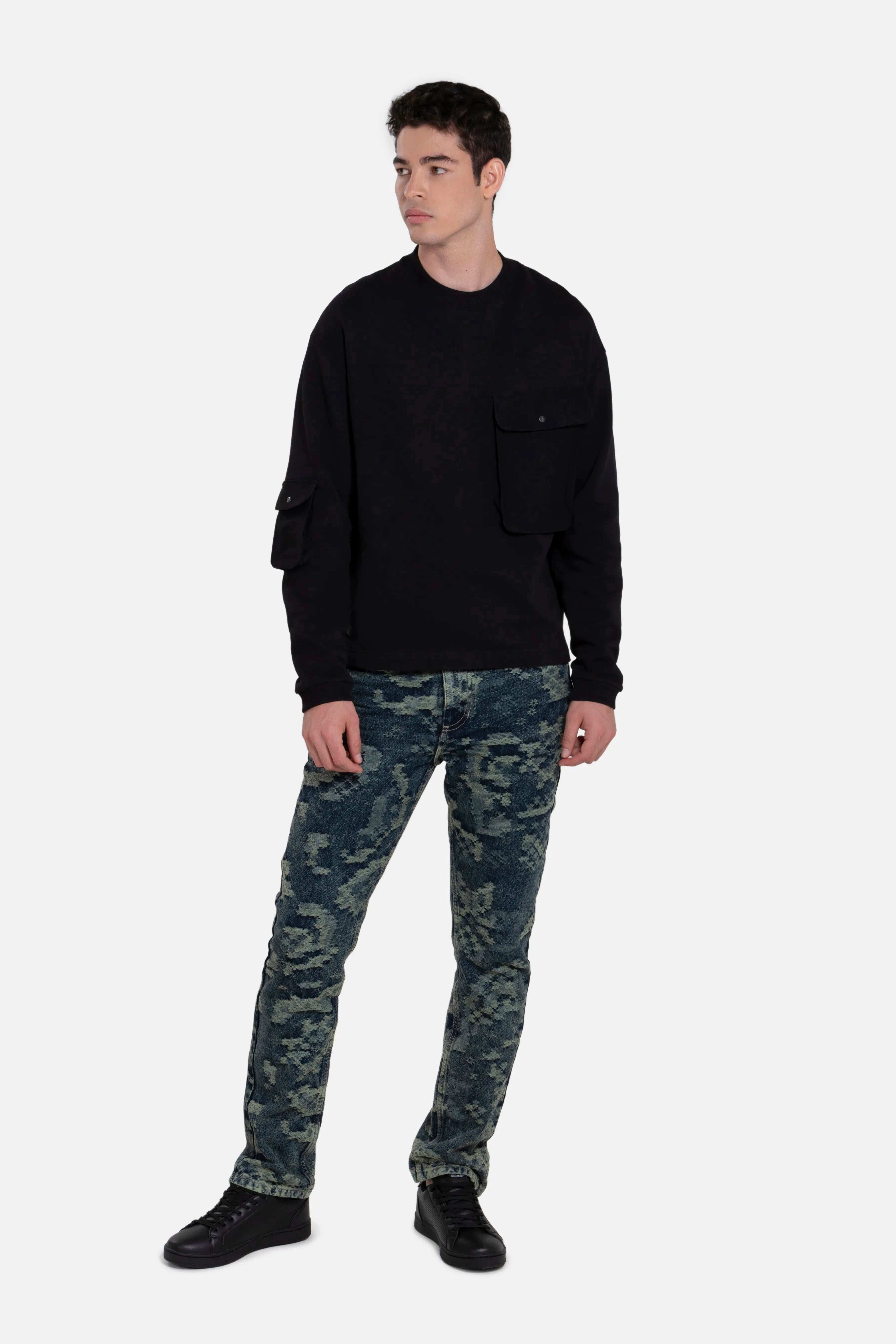 SUDADERA CERRADO COLOR NEGRO