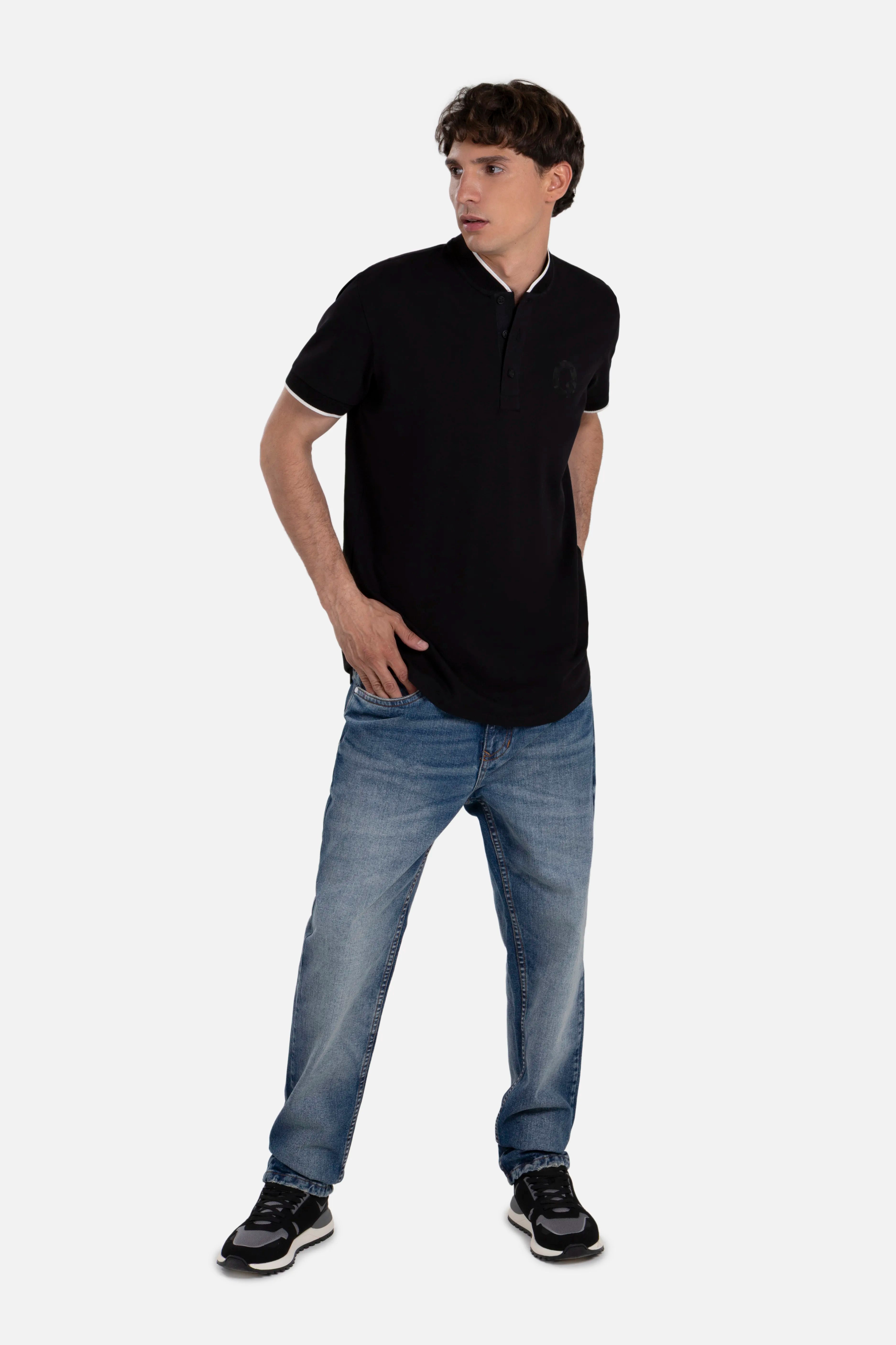 POLO MANGA CORTA COLOR NEGRO