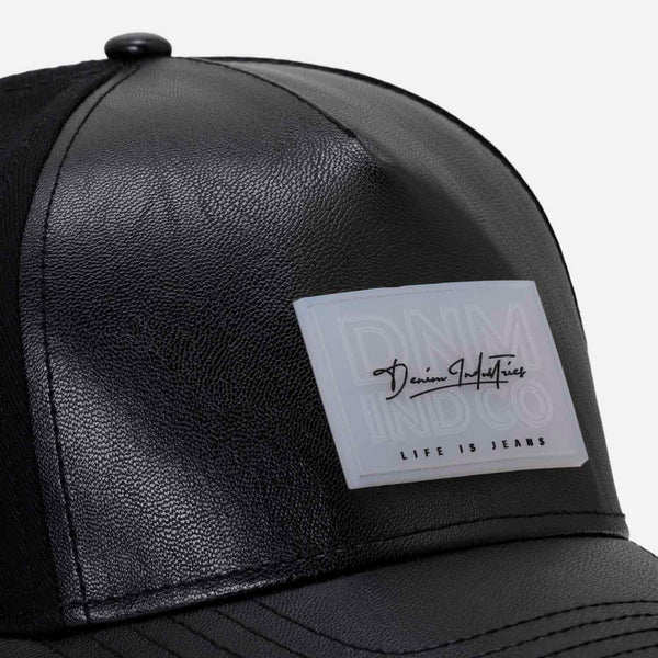 GORRA CAMIONERA COLOR NEGRO