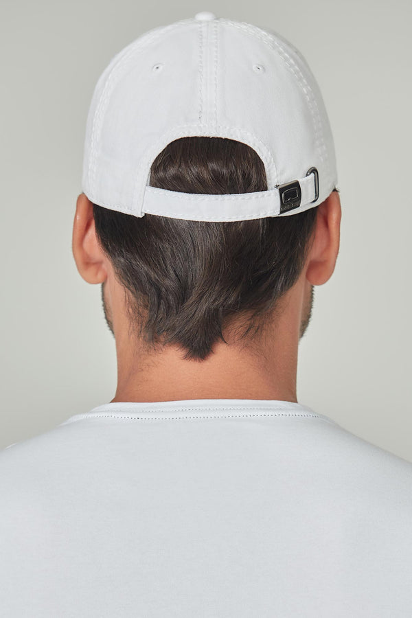 GORRA BEISBOLERA COLOR BLANCO OPTICO