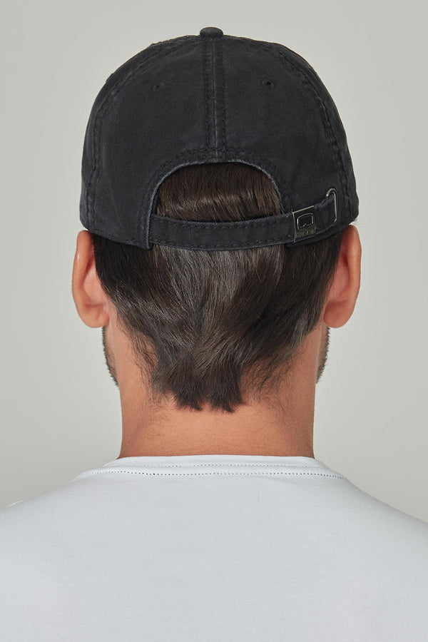 GORRA BEISBOLERA COLOR NEGRO