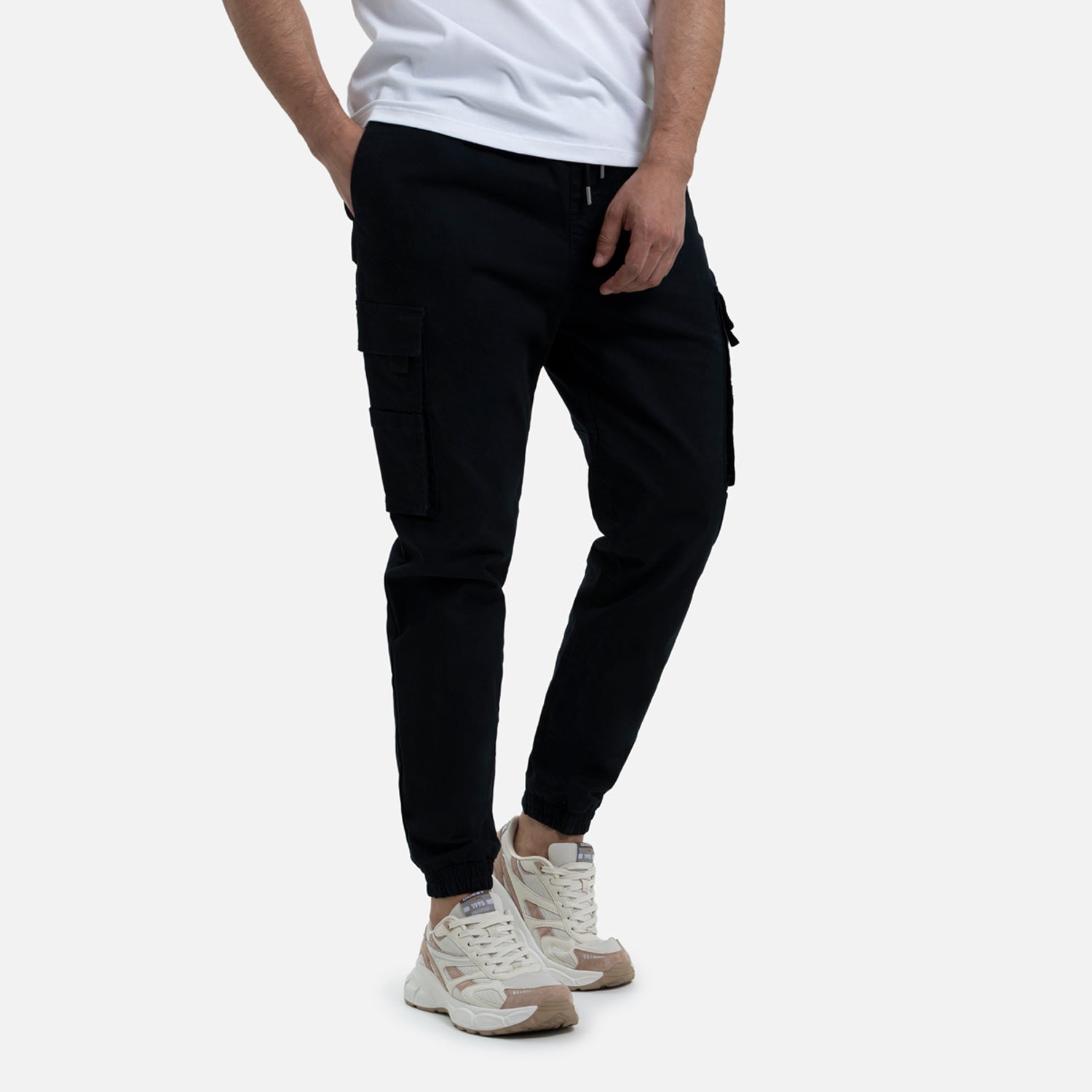 PANTALON JOGGER COLOR AZUL OSCURO