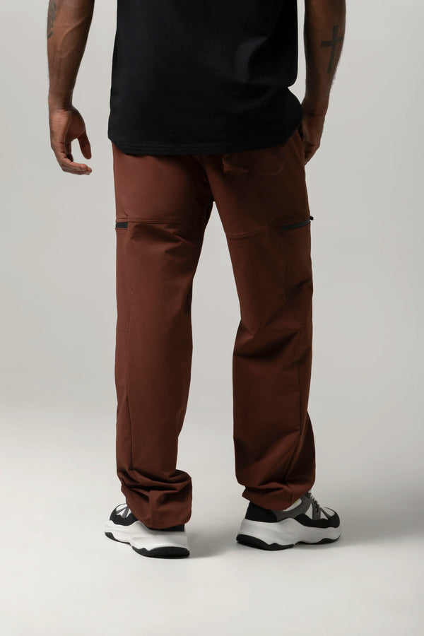 PANTALON SUDADERA COLOR BRUNETTE