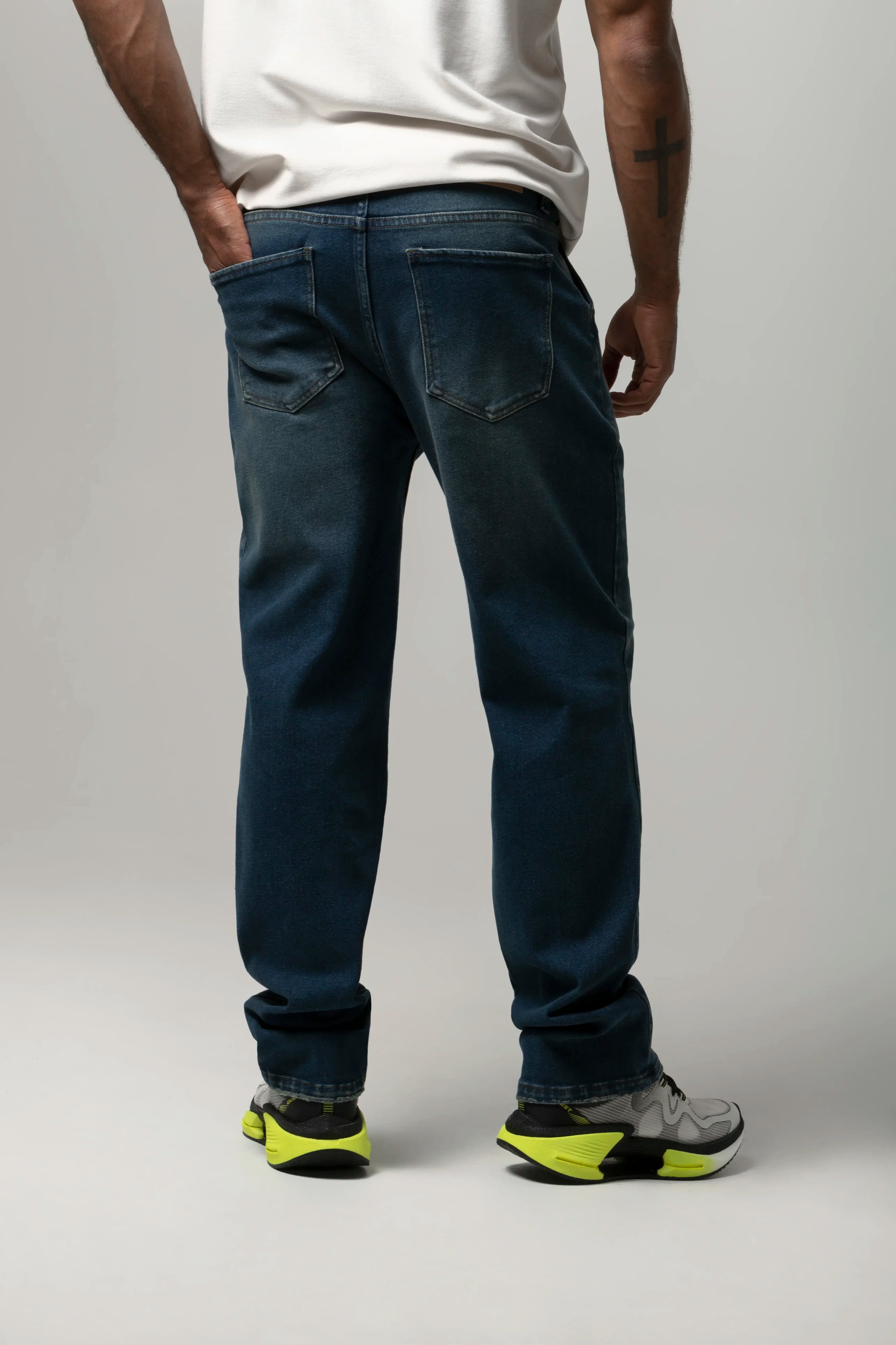 JEANS 5 BOLSILLOS COLOR AZUL OSCURO