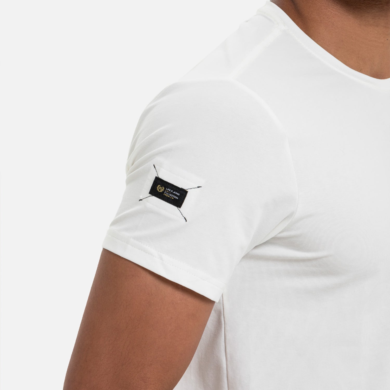 PLAYERA SLIM MANGA CORTA COLOR IVORY