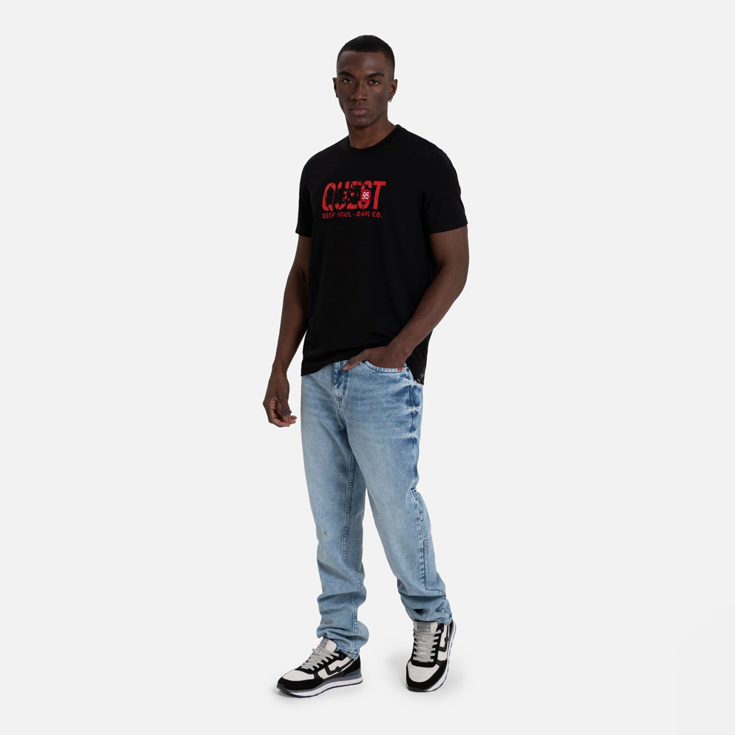 PLAYERA PREMIUM MANGA CORTA COLOR NEGRO