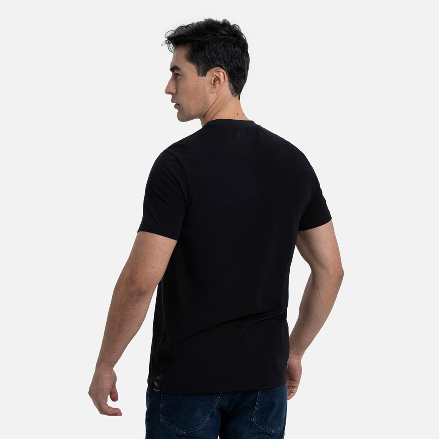 PLAYERA PREMIUM MANGA CORTA COLOR NEGRO