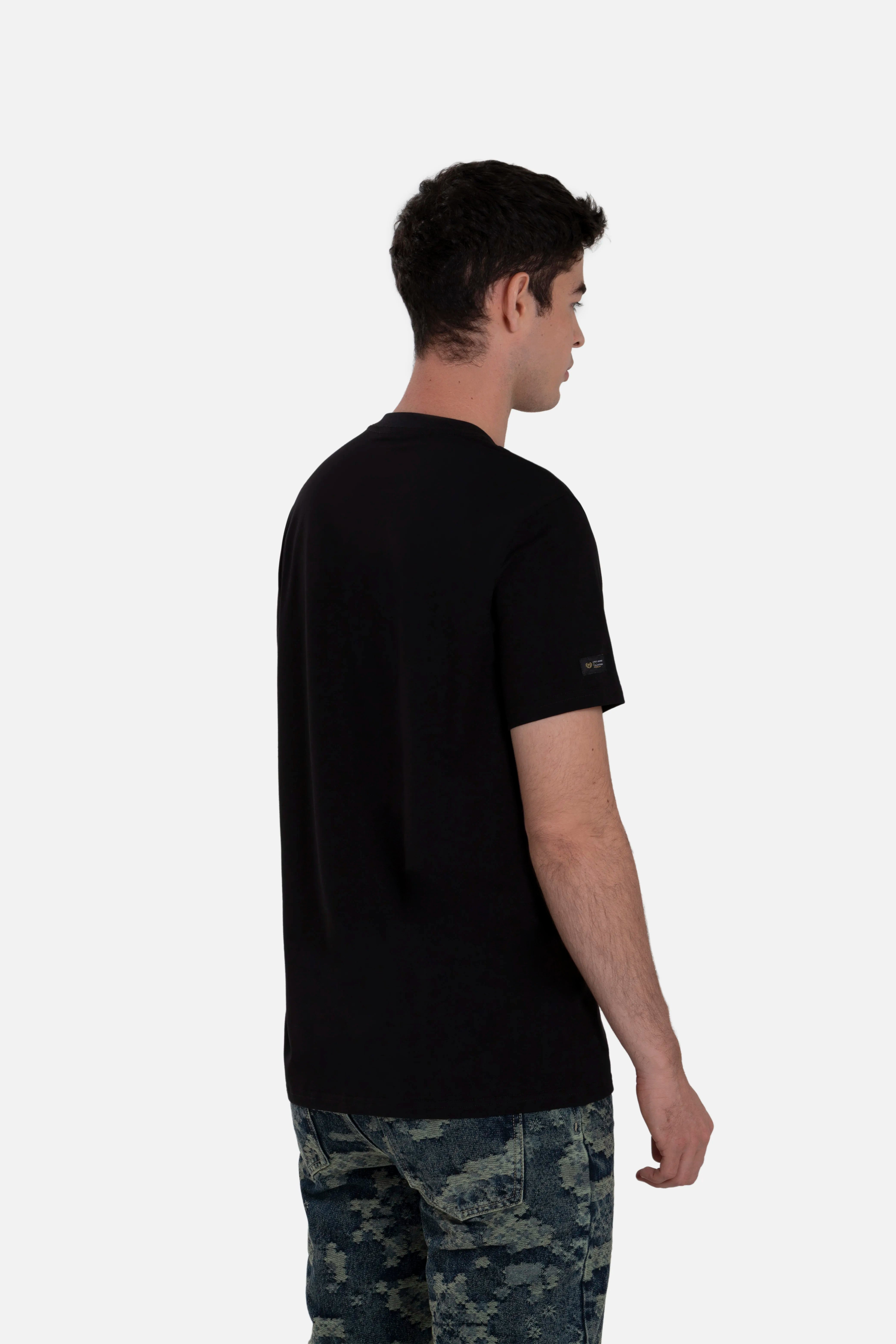 PLAYERA PREMIUM MANGA CORTA COLOR NEGRO