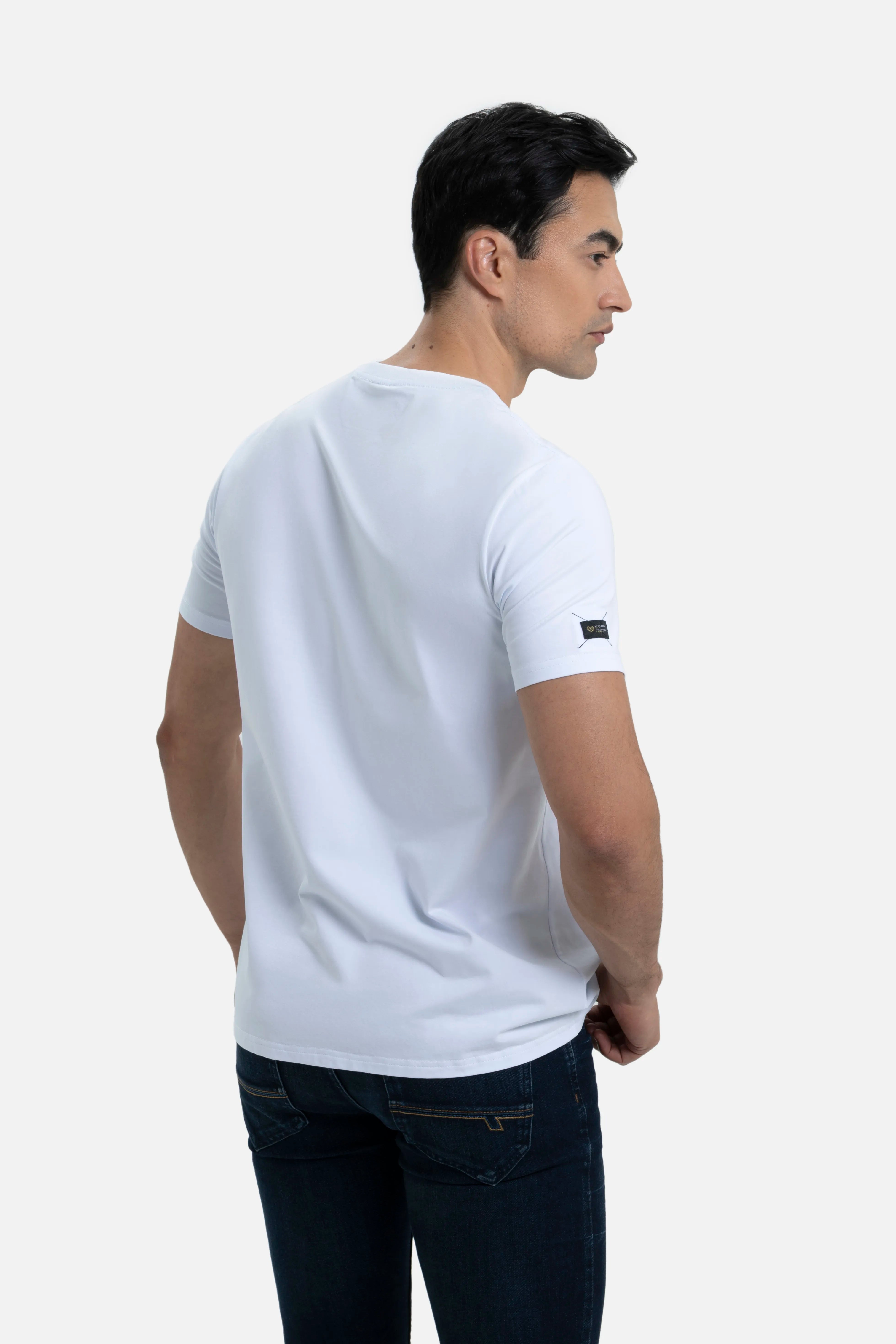 PLAYERA PREMIUM MANGA CORTA COLOR BLANCO OPTICO