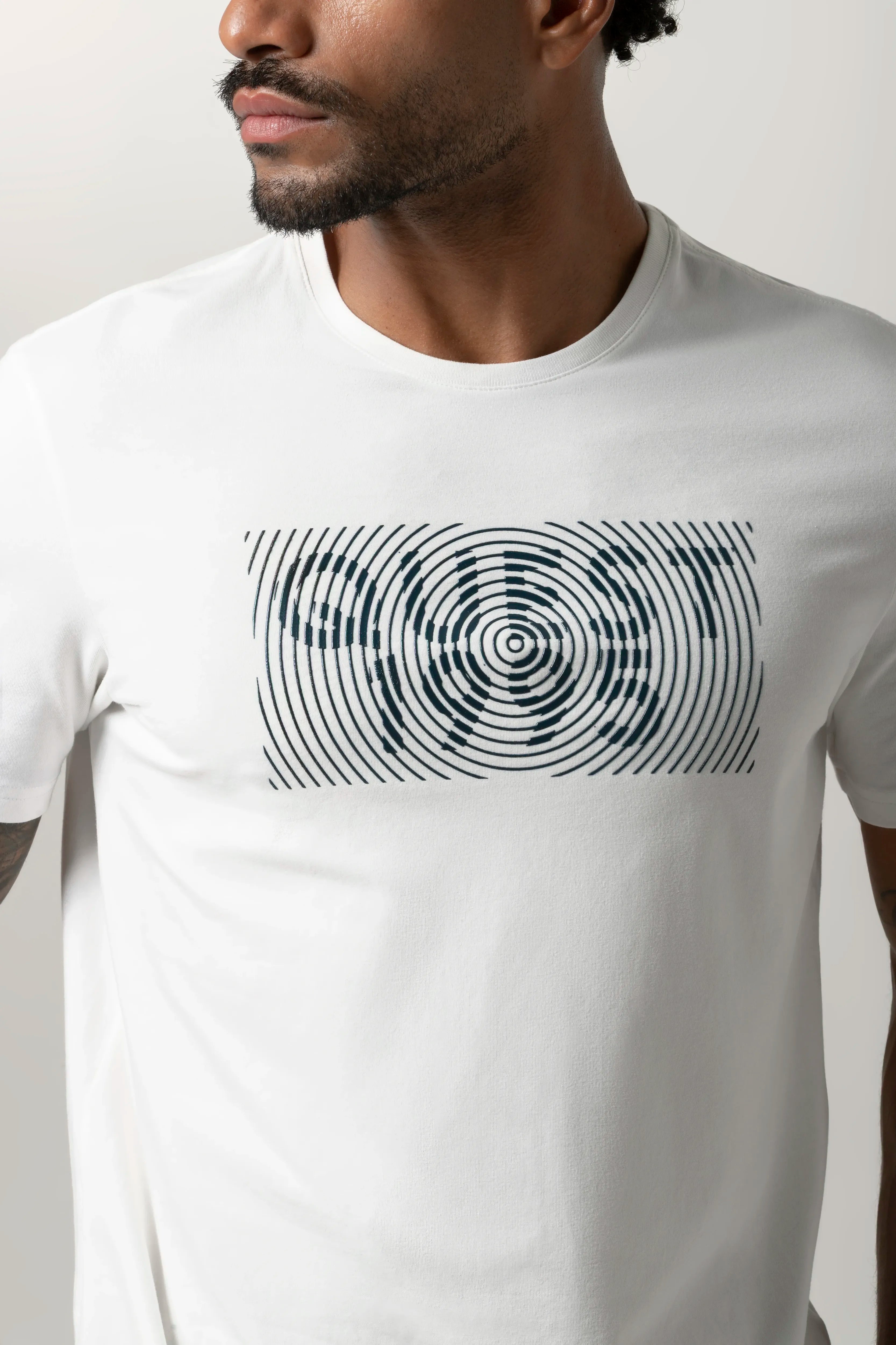 PLAYERA PREMIUM MANGA CORTA COLOR IVORY