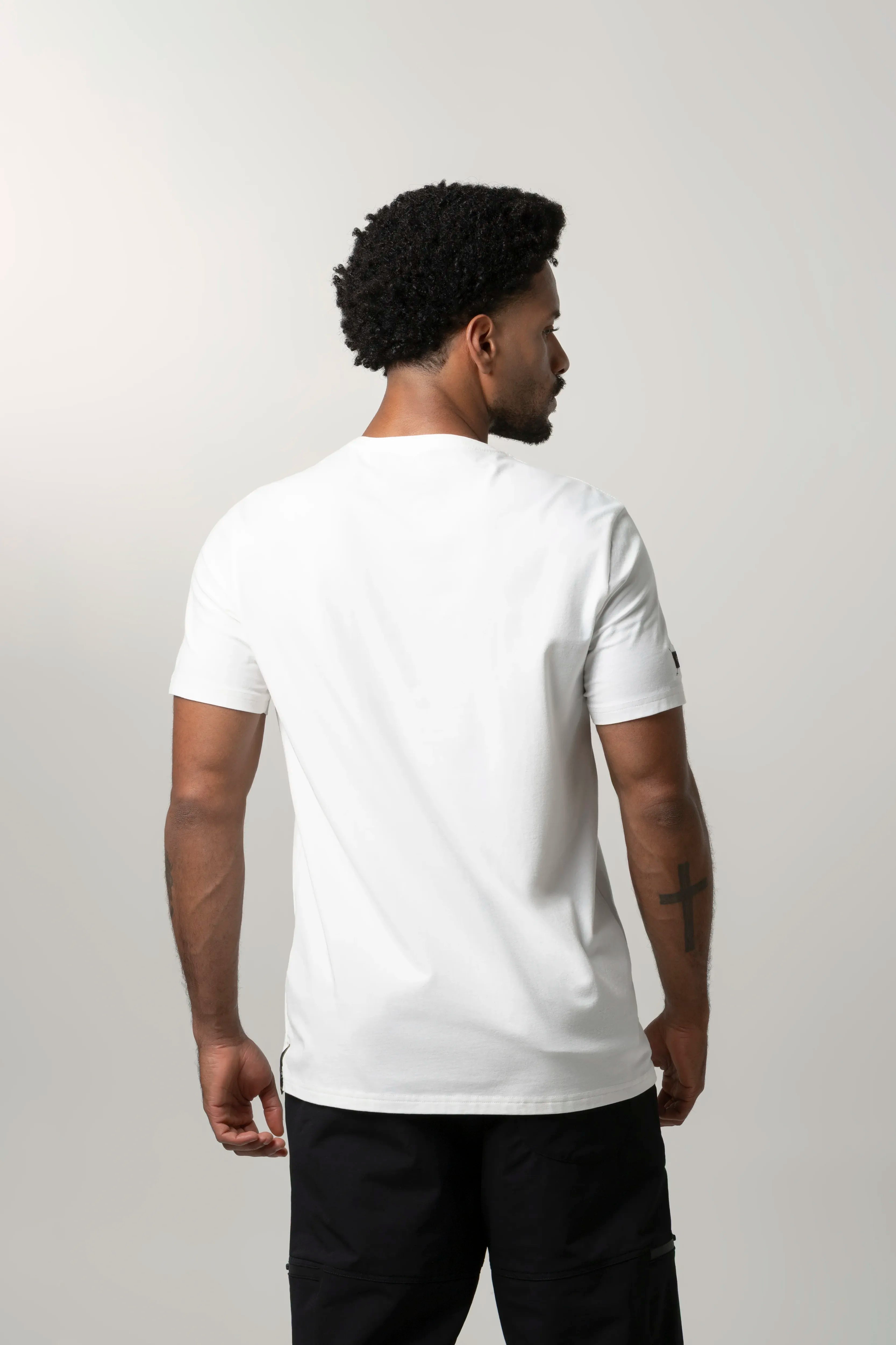 PLAYERA PREMIUM MANGA CORTA COLOR IVORY