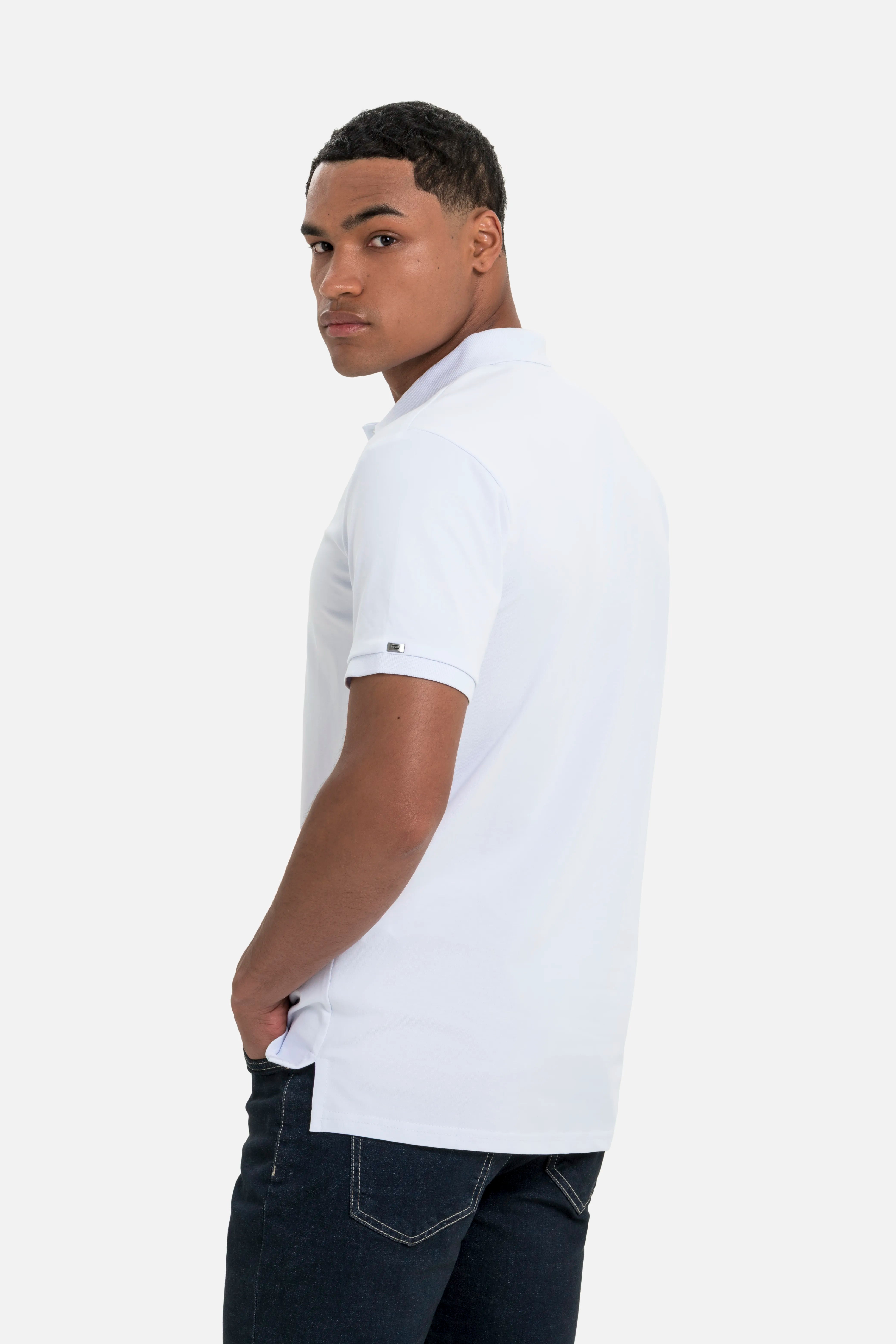 POLO MANGA CORTA COLOR BLANCO OPTICO