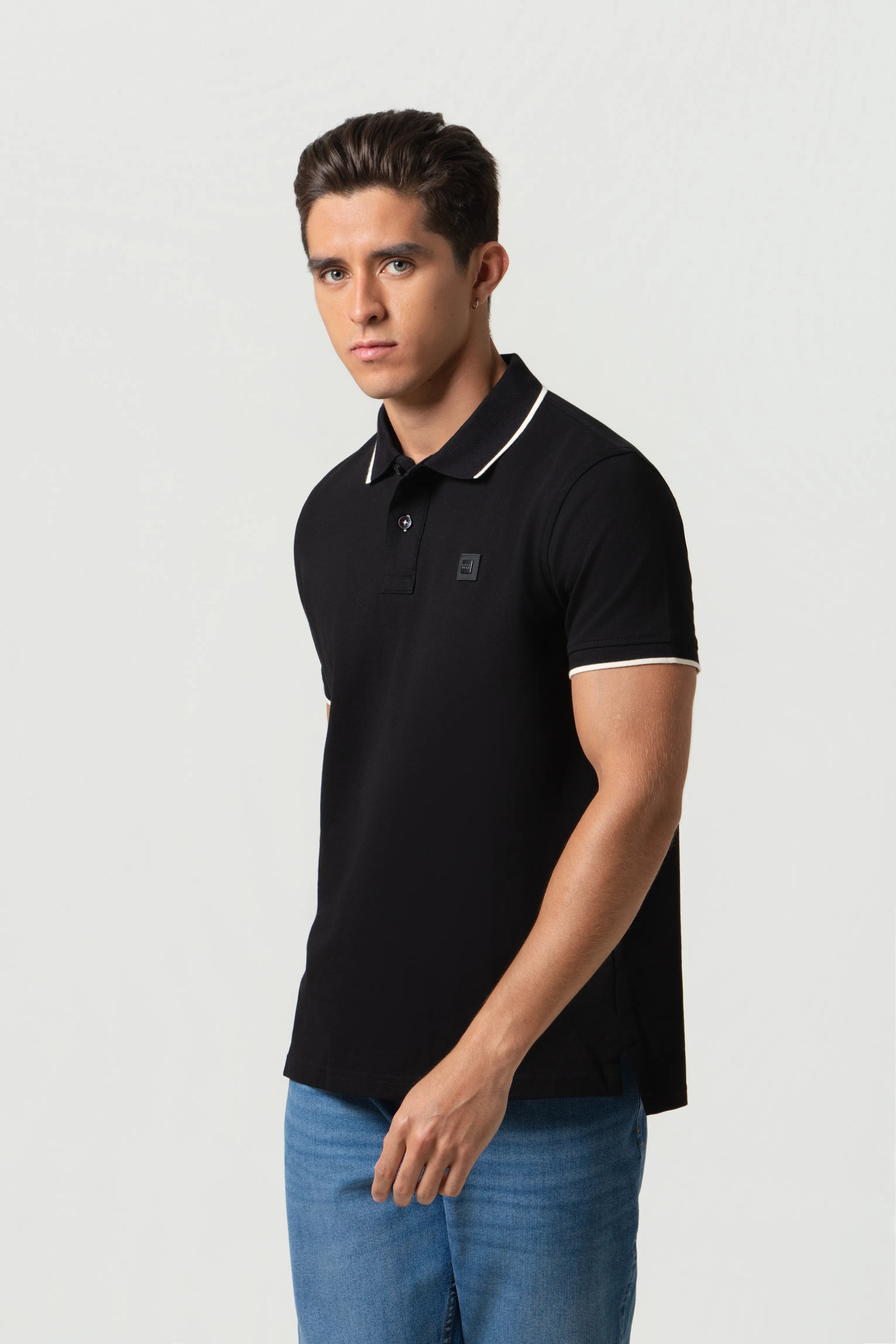 POLO TIPPING COLOR NEGRO-IVORY MARFIL